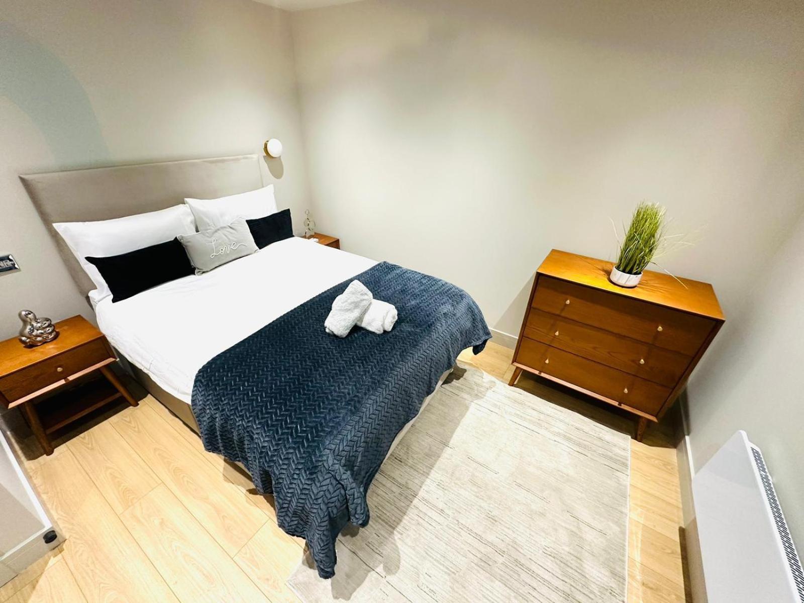 Luxury Flats, Convenient For Tourists Lejlighed London
