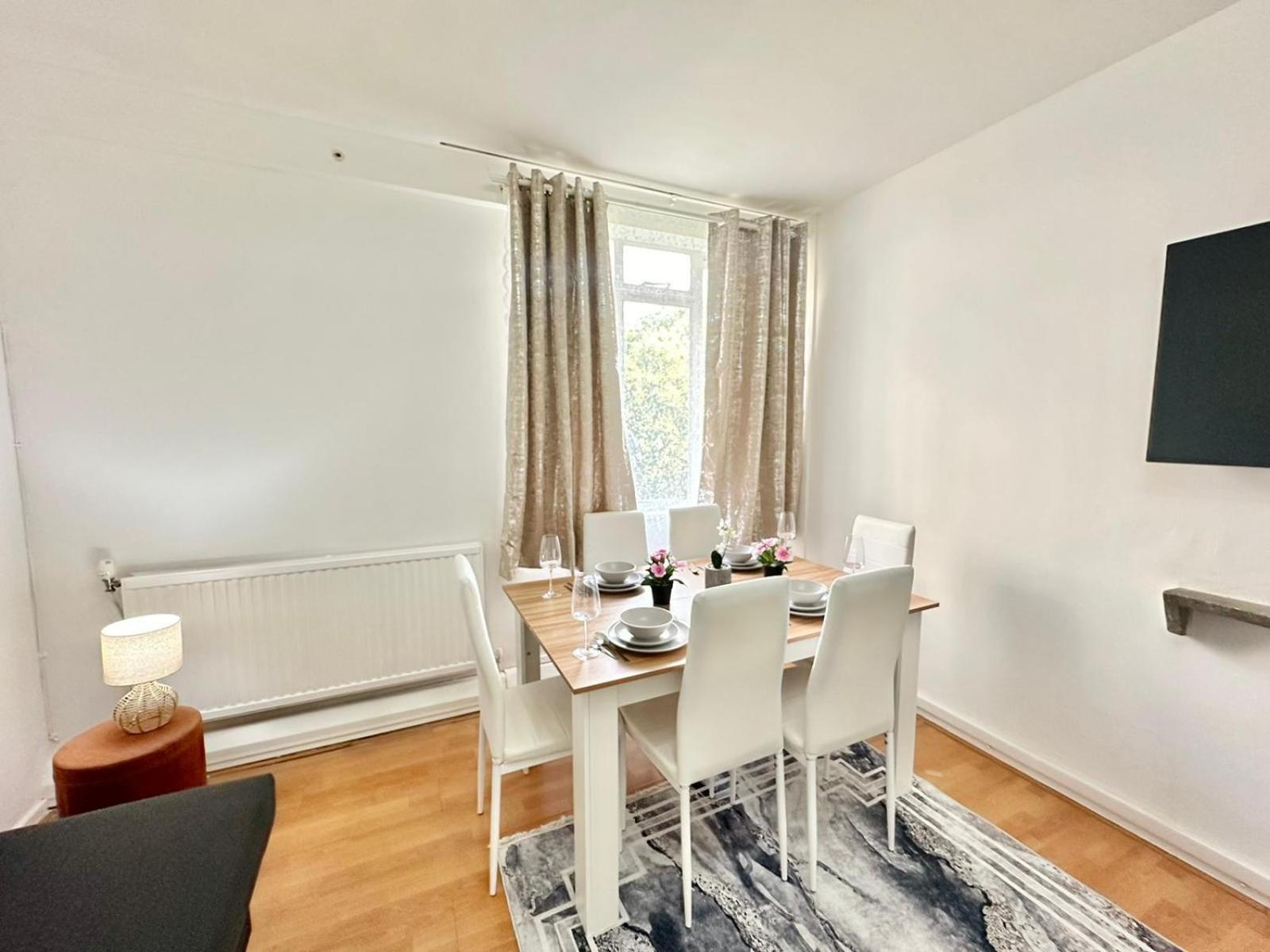 Paddington Two Bedroom Lägenhet *