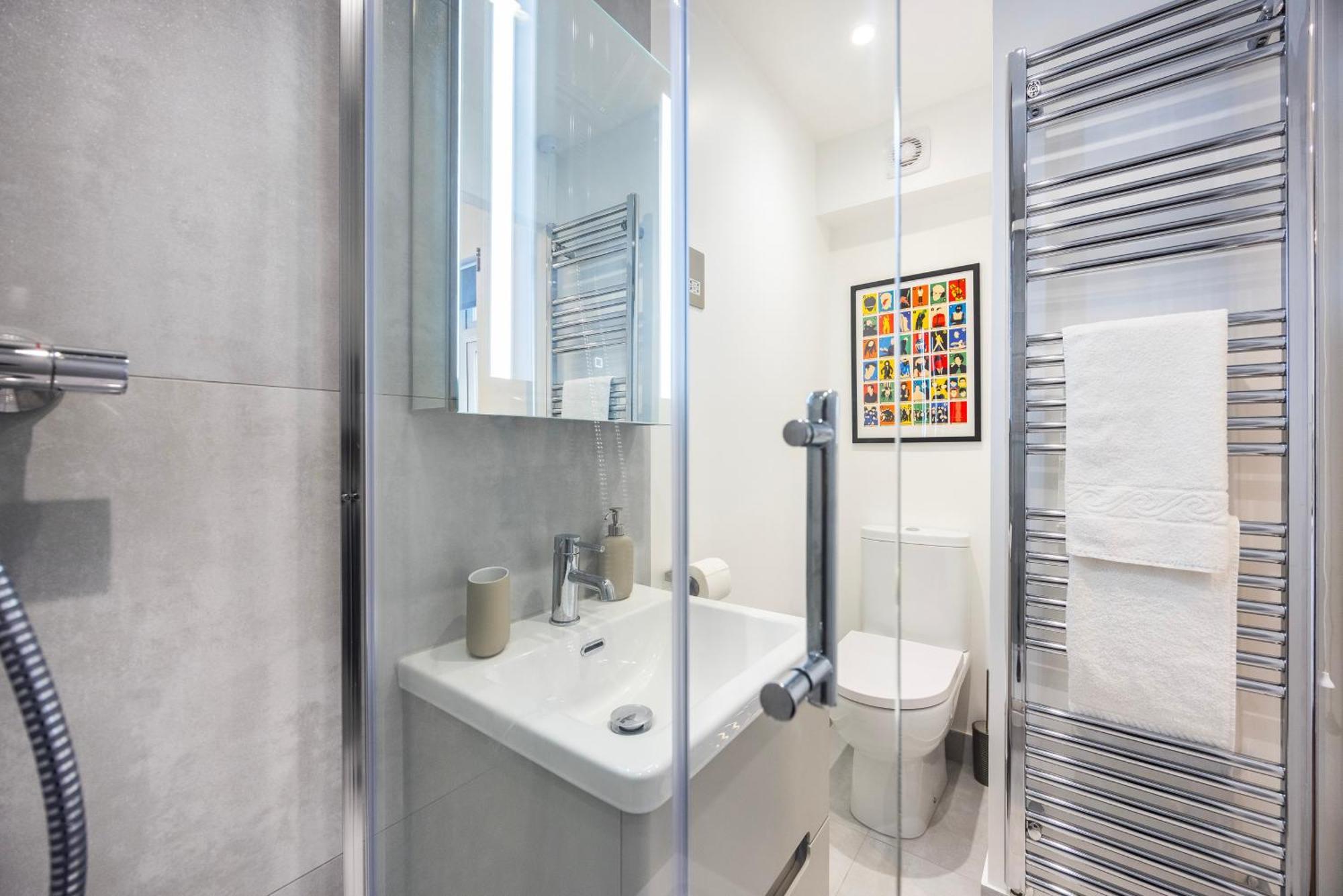1 Bed On Ivor Place London