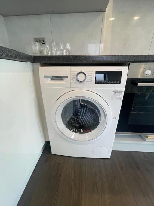 4 Guest Penthouse In Cricklewood Near Tube Leilighet