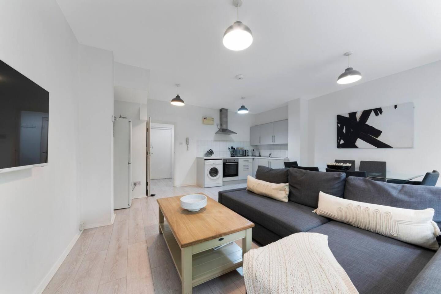 Appartamento 2 Bed Apartment- Finsbury Park Station B *