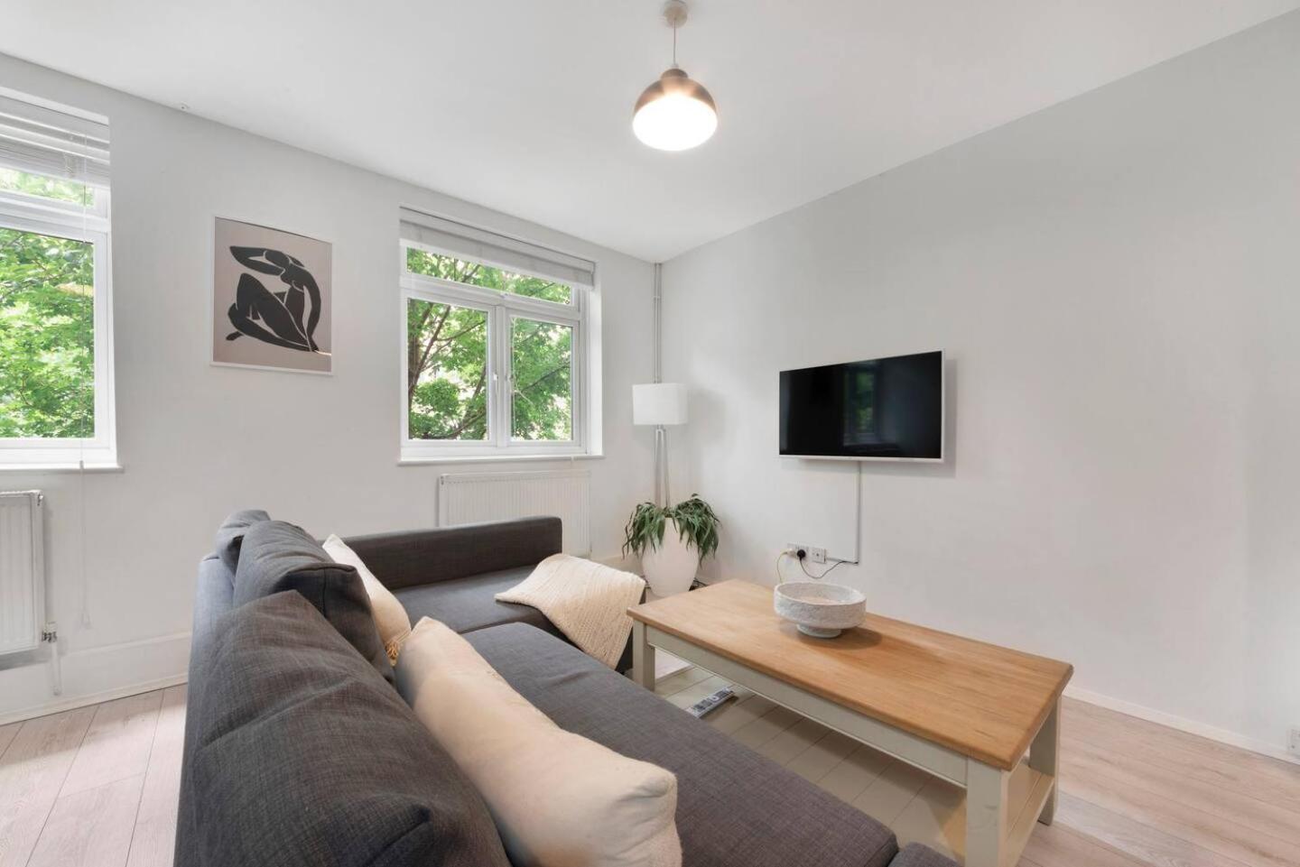 Appartamento 2 Bed Apartment- Finsbury Park Station B Londra