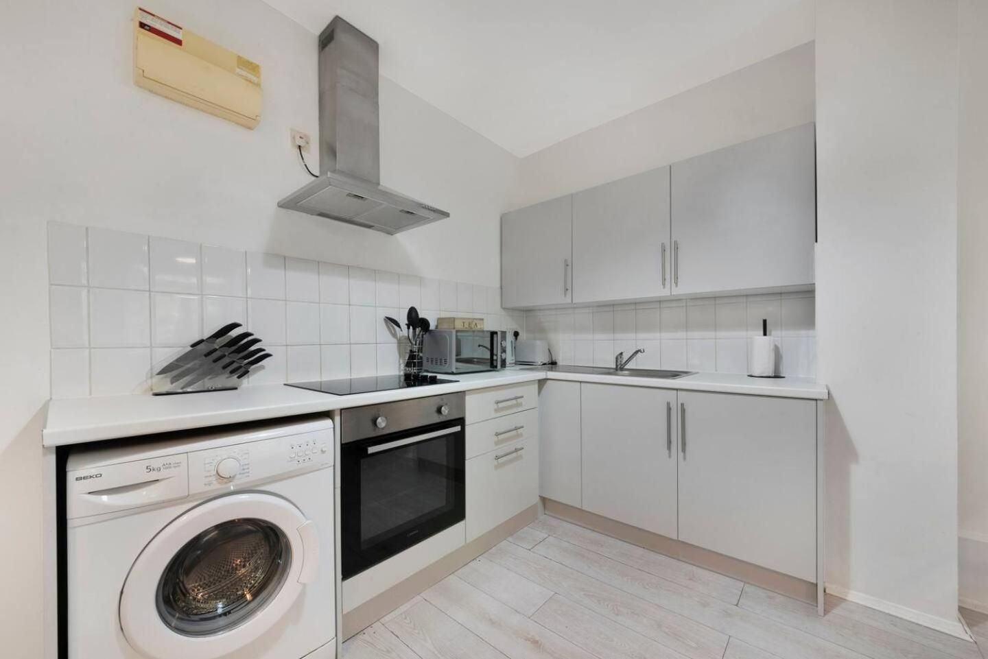 2 Bed Apartment- Finsbury Park Station B Appartamento Londra