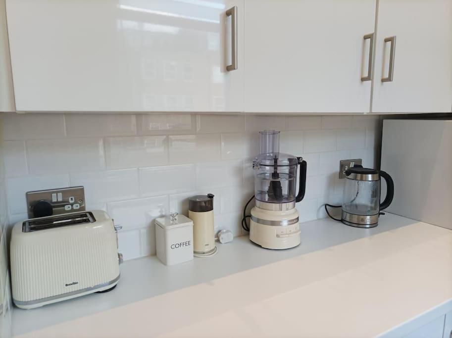 Modern And Cosy 2 Bedroom Flat In Notting Hill Appartamento *