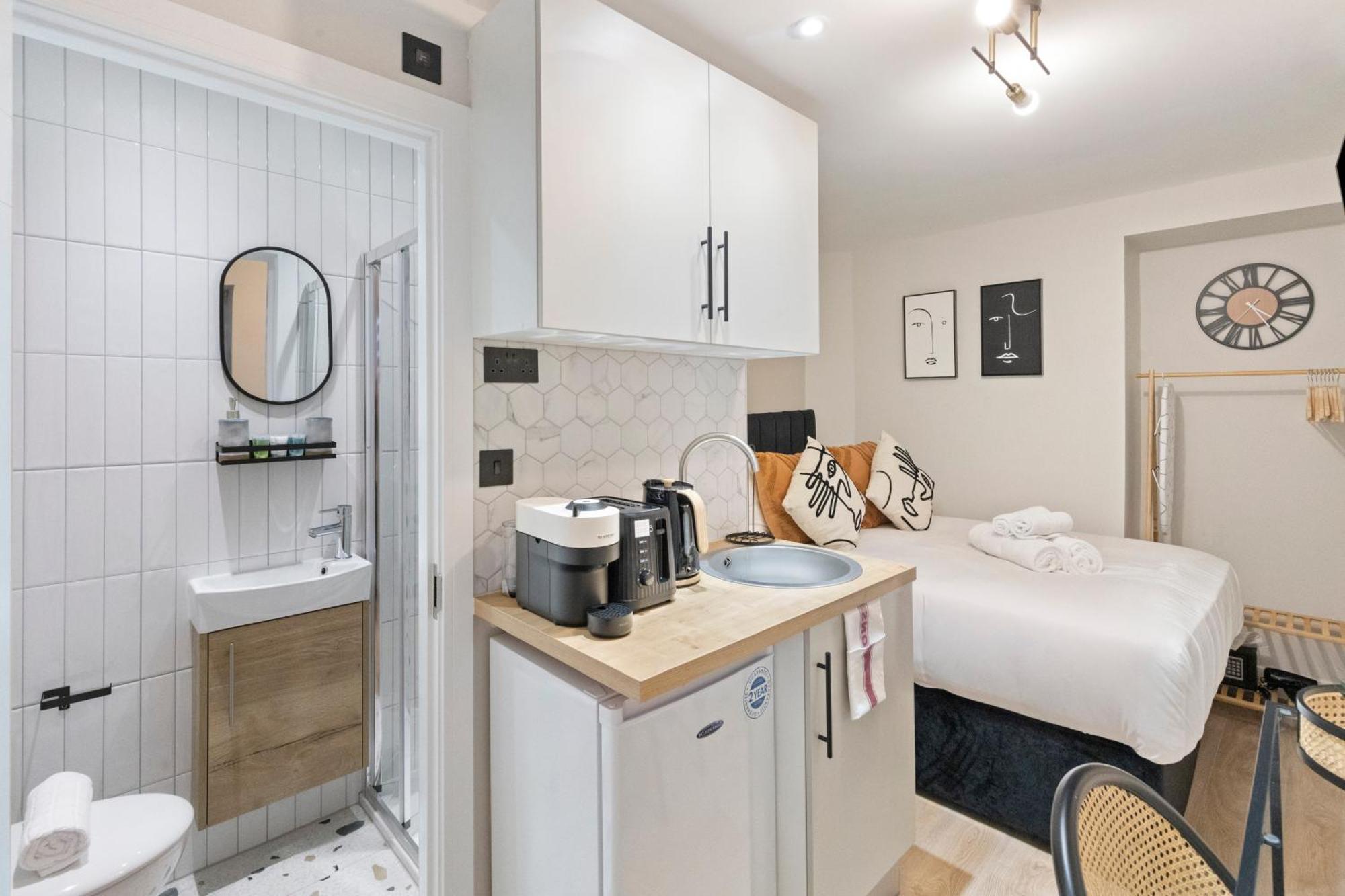 Chic Pad: Modern Retreat London