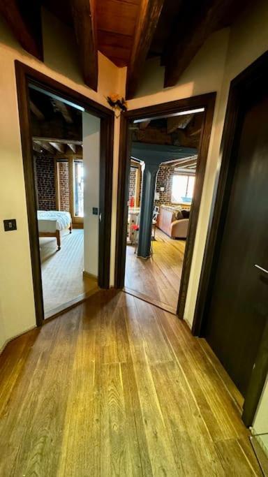 Vibrant Riverside Canary Wharf Appartement *