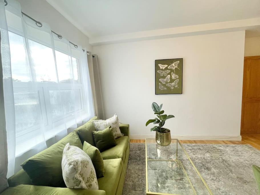 Lovely 1bdr Flat Next To Earls Court Station Appartamento