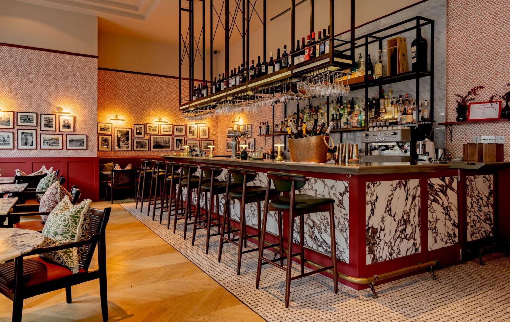 Park Plaza Victoria Hotel London