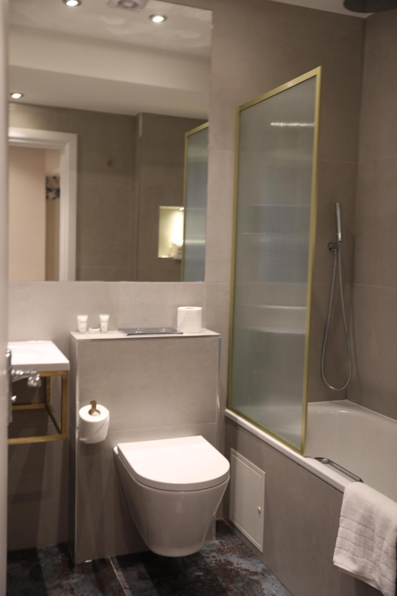 Reem Hotel Londra