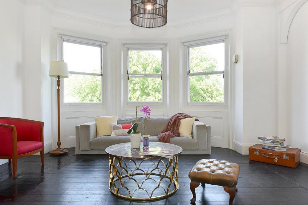 Renovu Premium Homes In Kensington Apartment