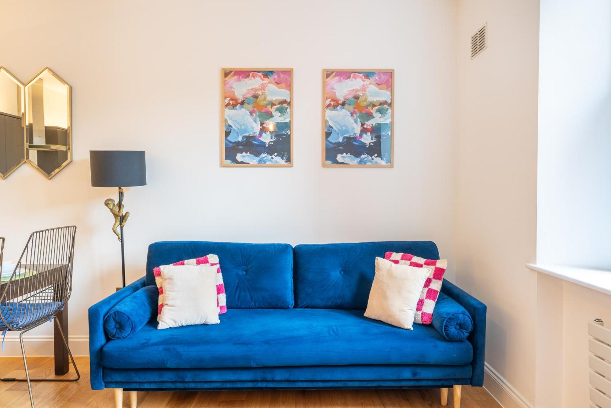 Artsy Serviced - Ealing London