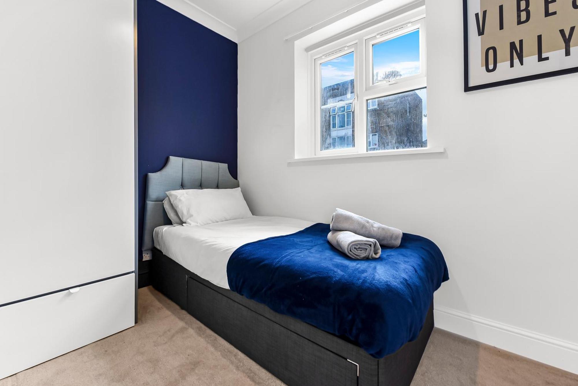 Cosy Canary Wharf Apartment
