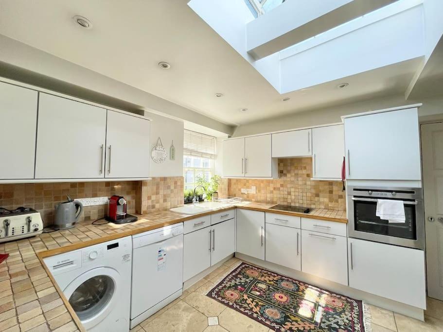 Luxury 3-bdr Flat Near Selfridges Mayfair * Londen