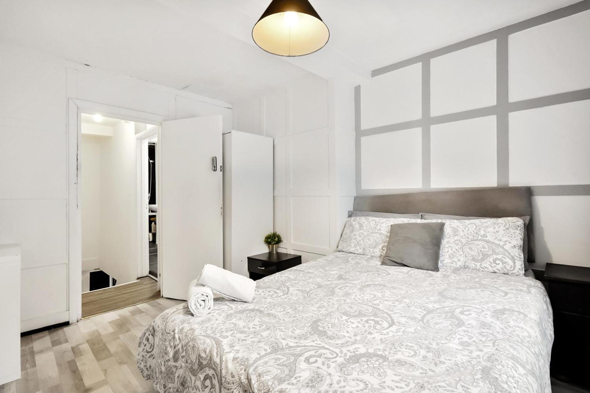 Séjour chez l'habitant Perfectly Located, Cozy Double In Of Londres