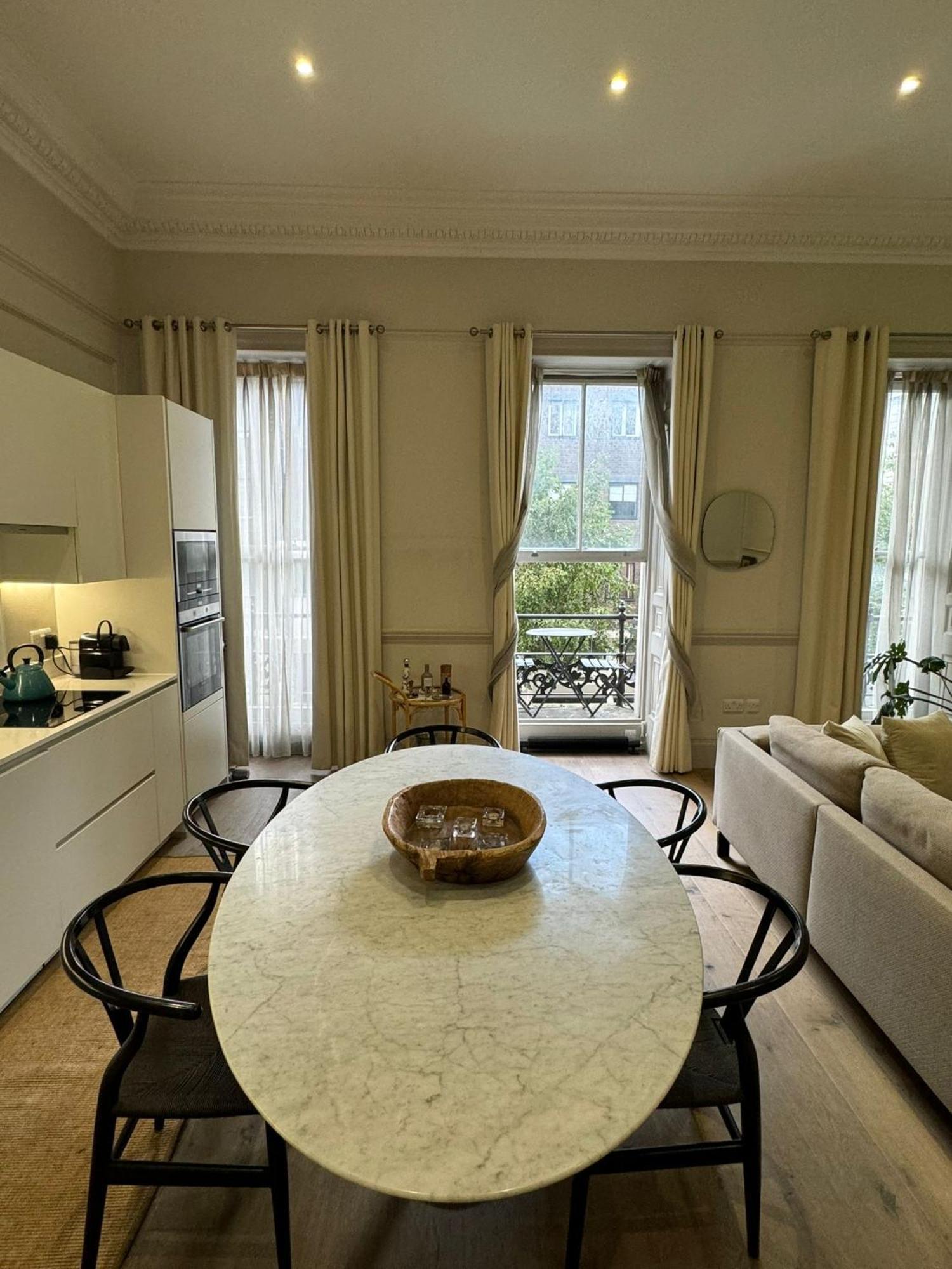 Charming 1-bedroom In Marylebone Apartment London