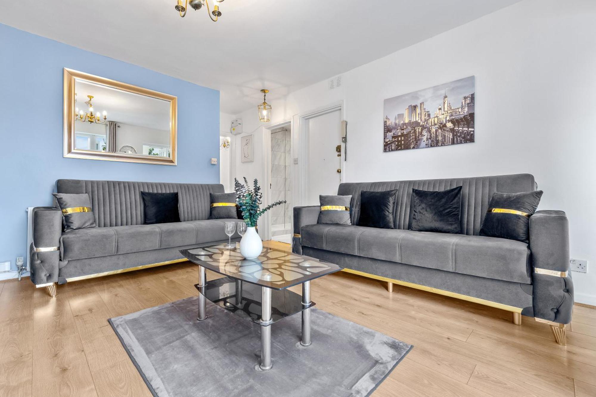 Appartement Newly Renovated Kensington 2 Bedroom With Balcony Near Harrods Sleeps 6, 2 Min Walk From Station