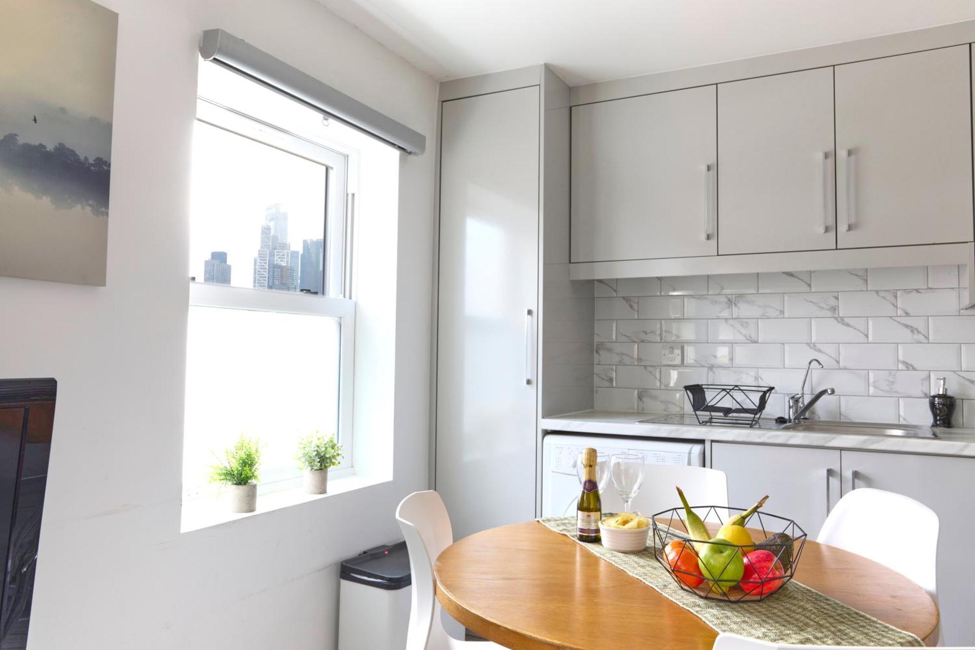 Urban Heaven - 6 Sleeper In The Heart Of Bricklane Londen