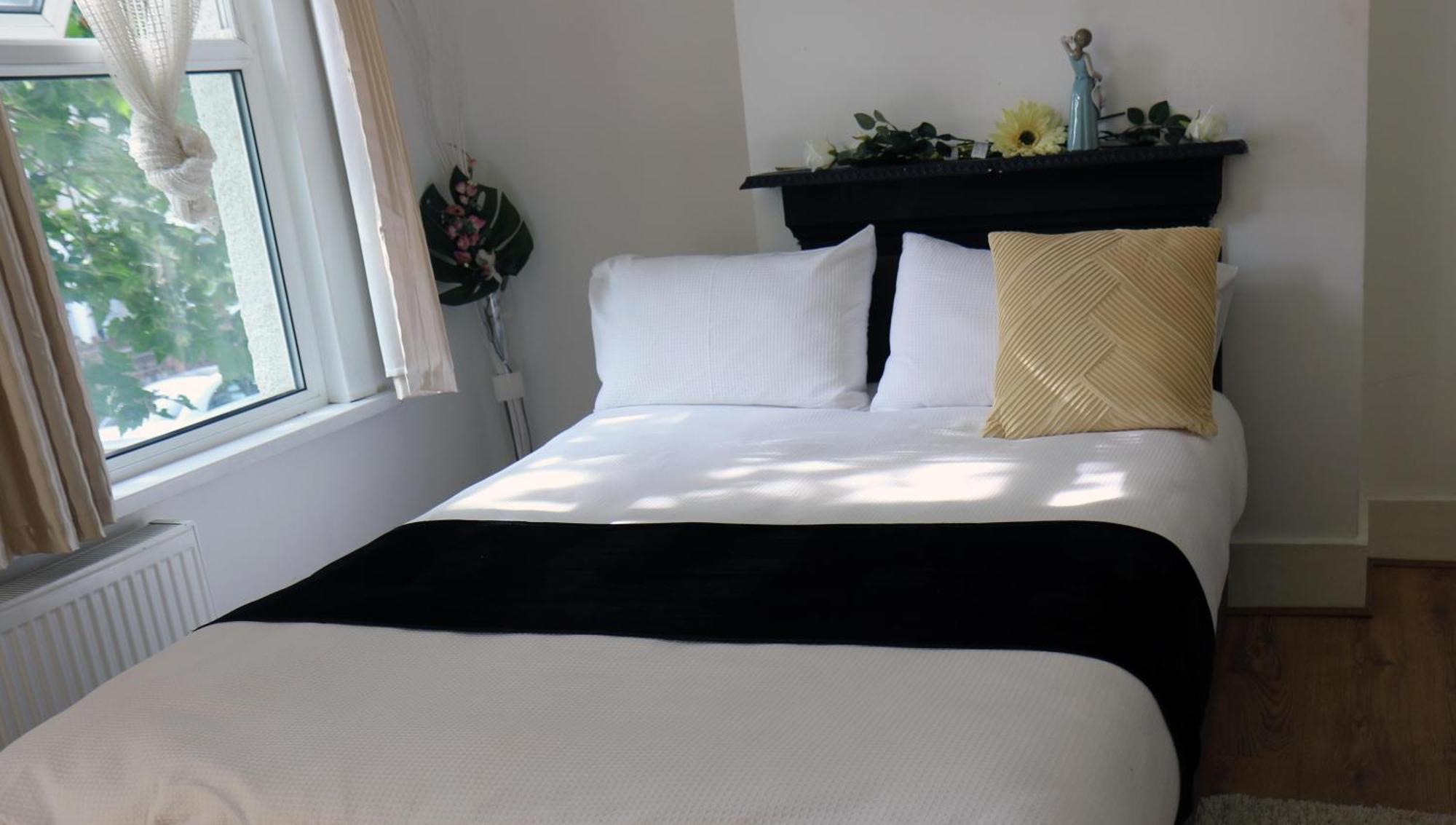 Earlycheckin Spacious House W Parking In Vakantiehuis