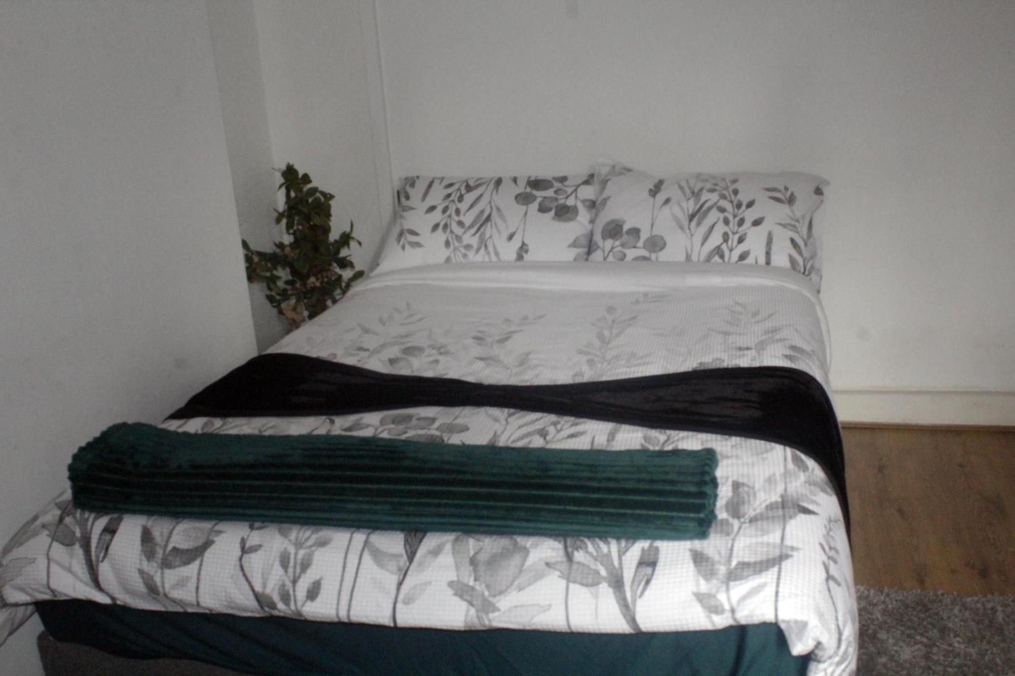 Vakantiehuis Earlycheckin Spacious House W Parking In *