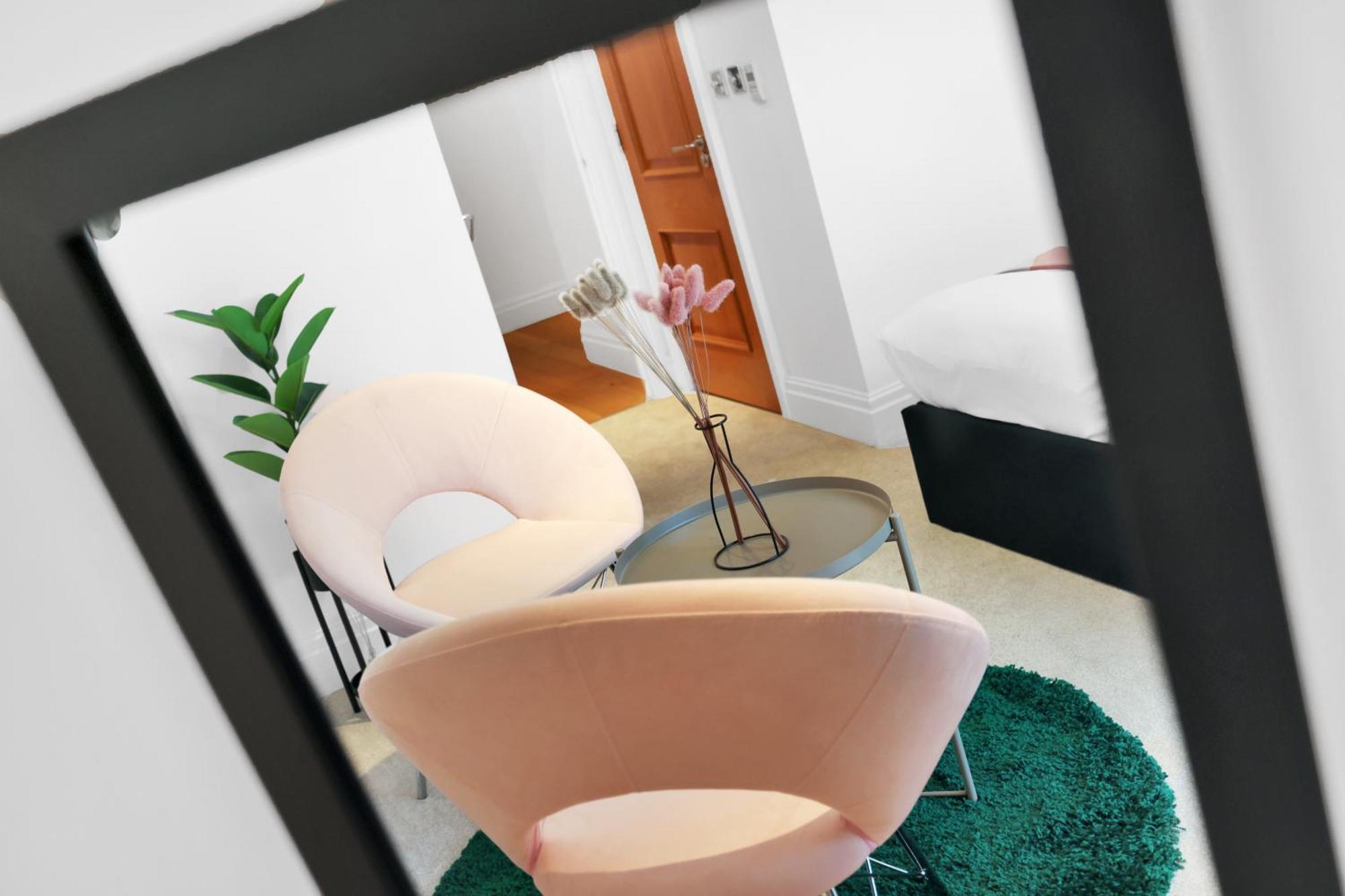 Sleeps 8, Parking, River Views, Chelsea 3 Bdr Lejlighed *