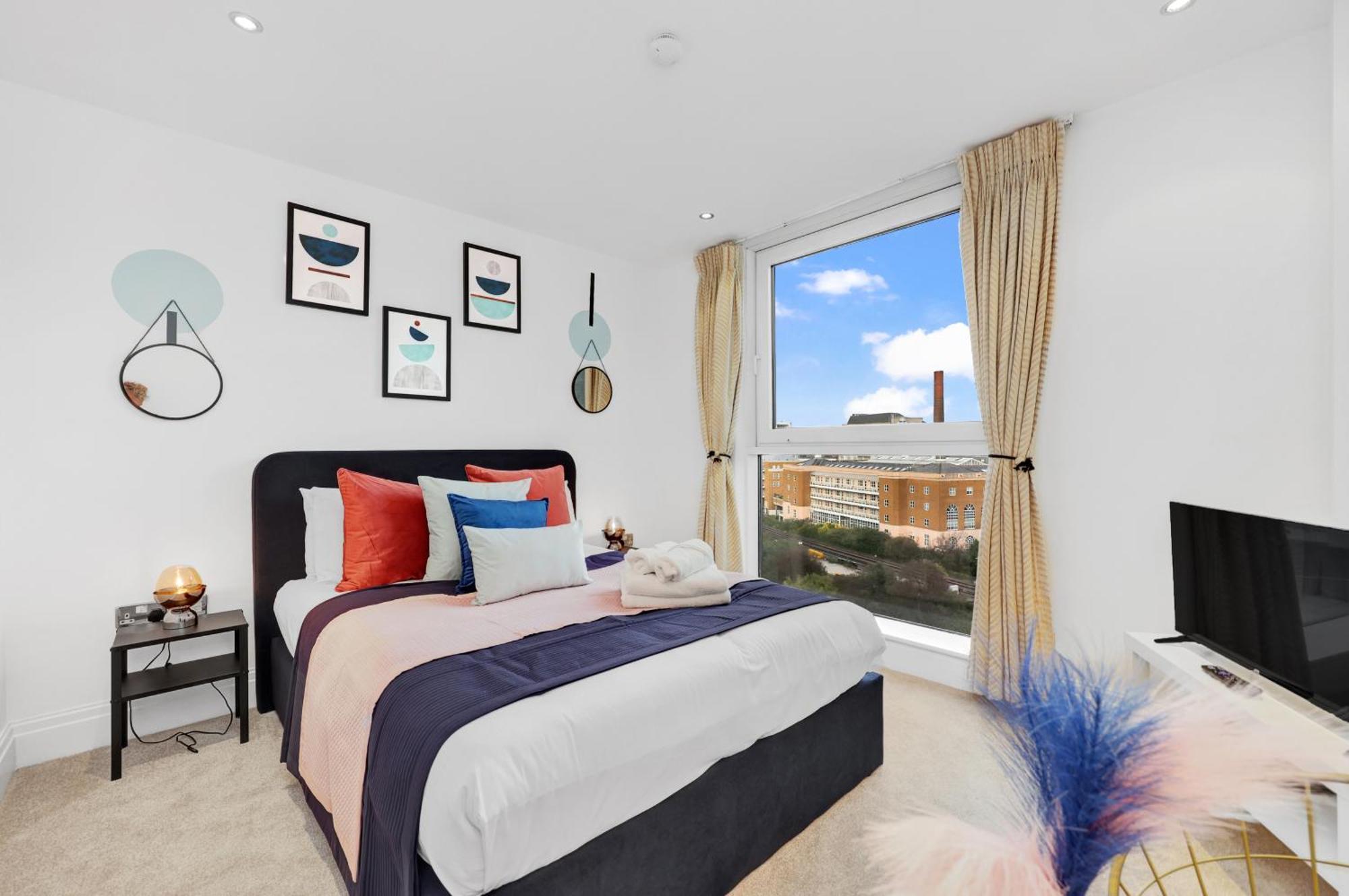 Appartement Sleeps 8, Parking, River Views, Chelsea 3 Bdr *