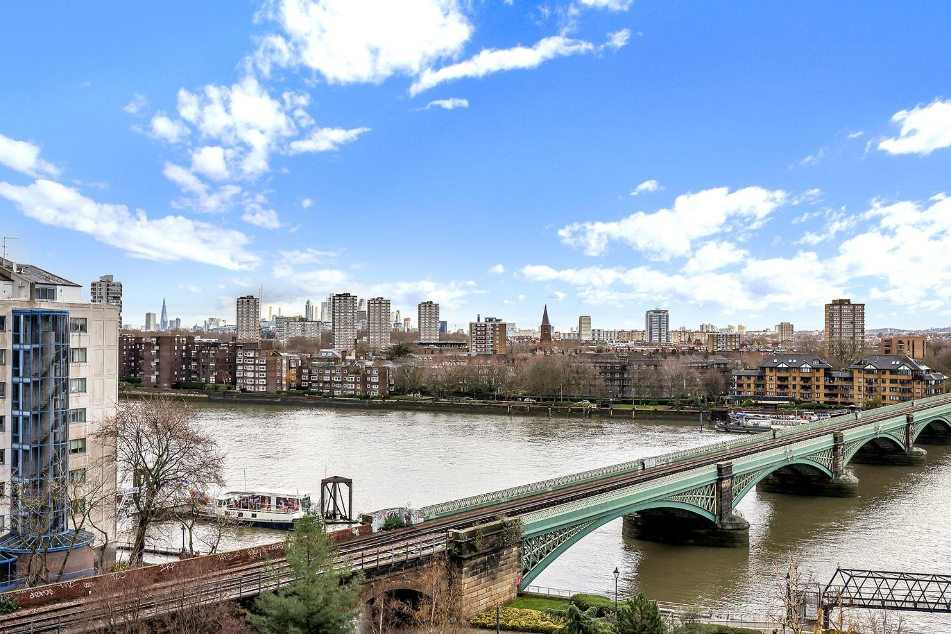 Appartement Sleeps 8, Parking, River Views, Chelsea 3 Bdr Londres