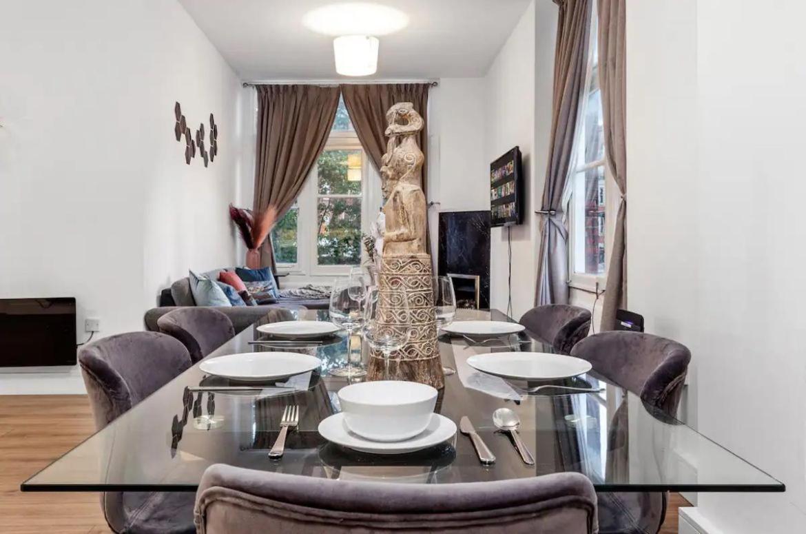 Lägenhet Majestic 2-bedroom Flat In Knightsbridge-hyde Park Kb70