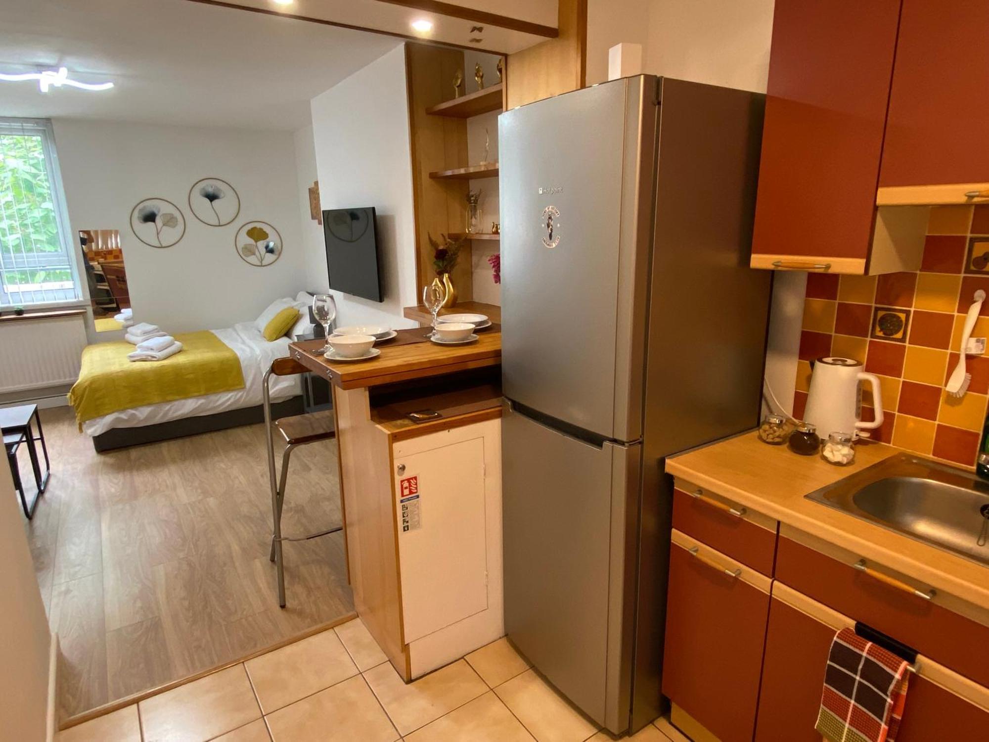 Apartment Flat In West Kensington *