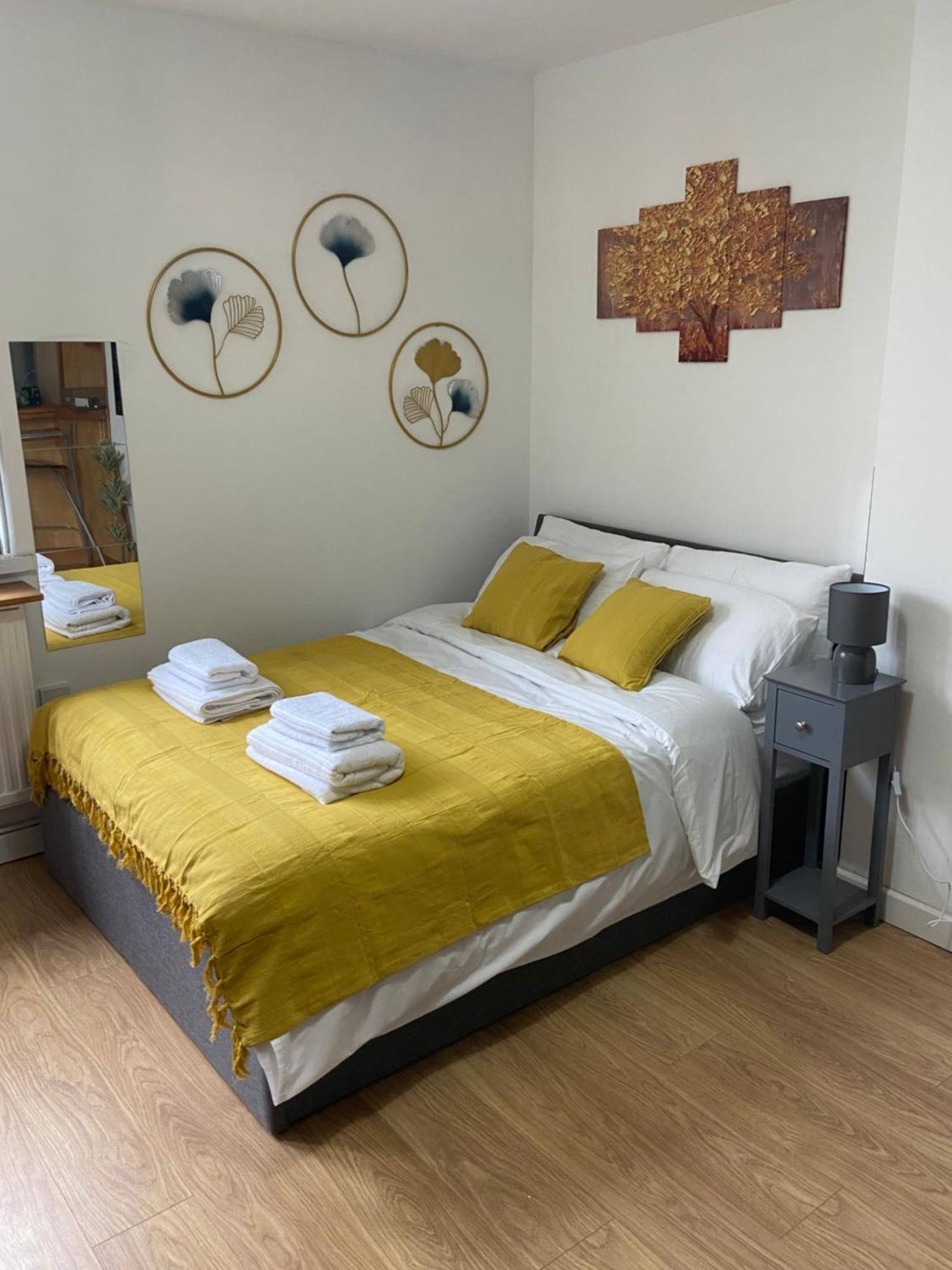 Flat In West Kensington Apartment London