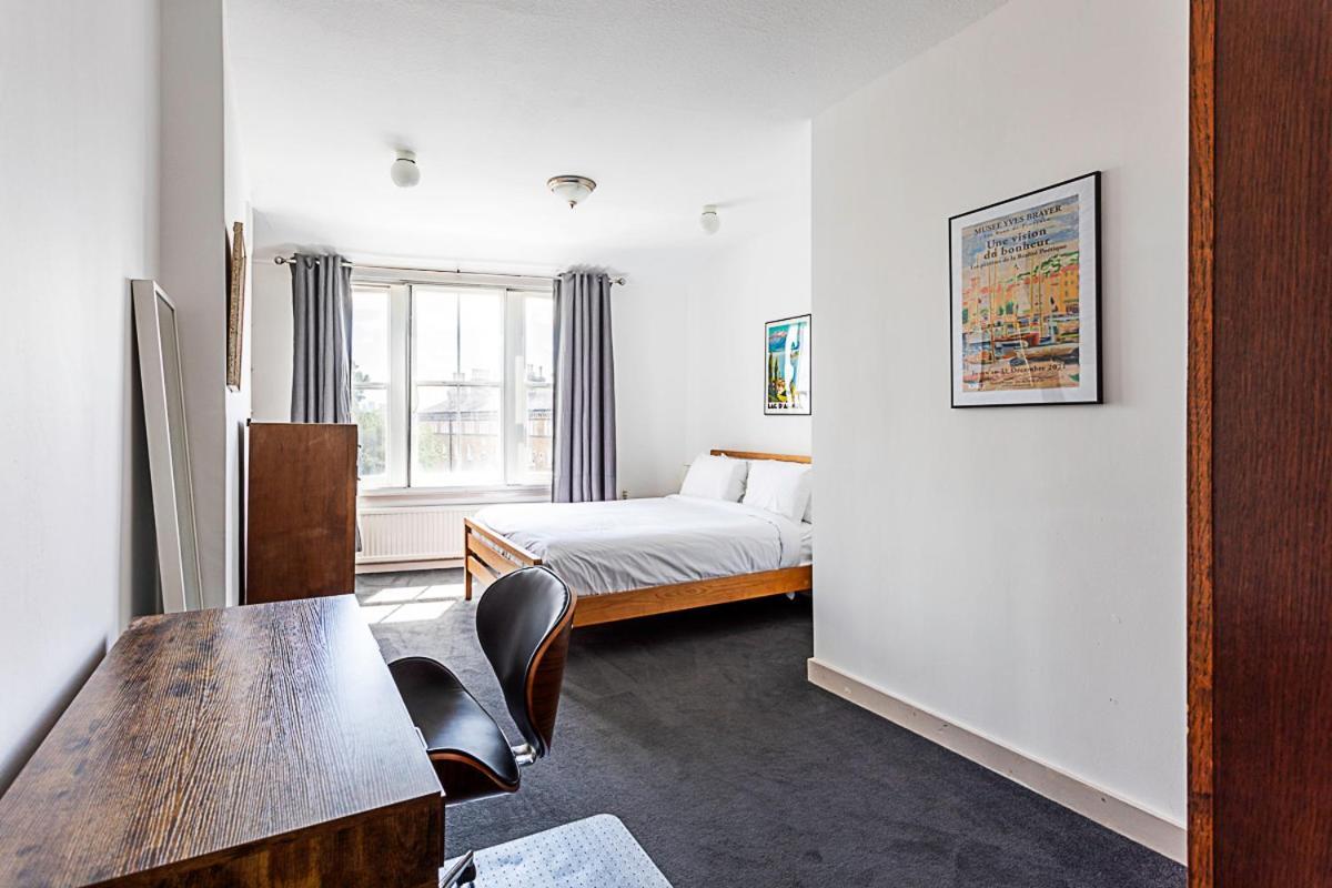 Apartment Contemporary Open Plan Penthouse *