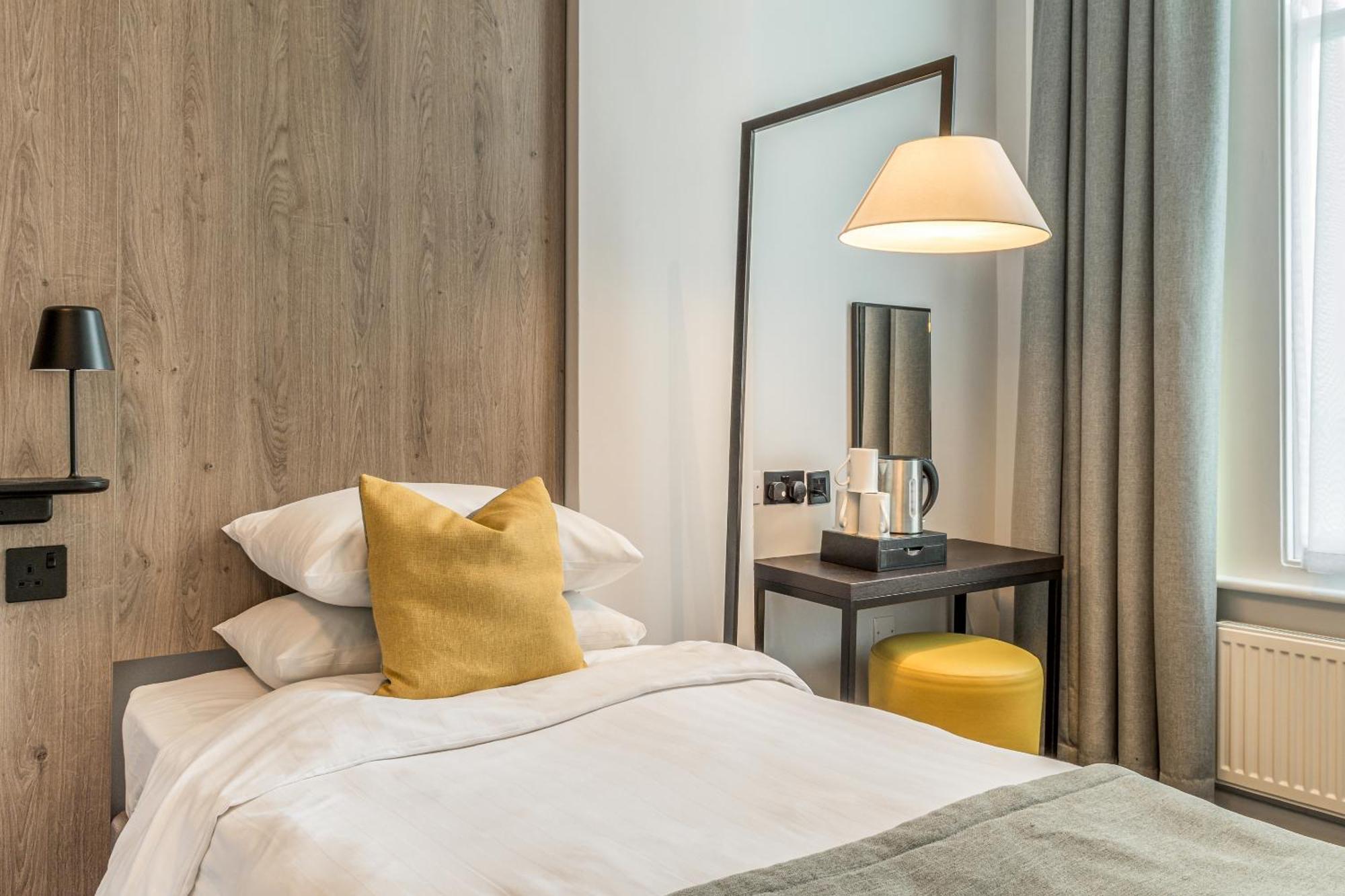 Hotell Princes Square 4*
