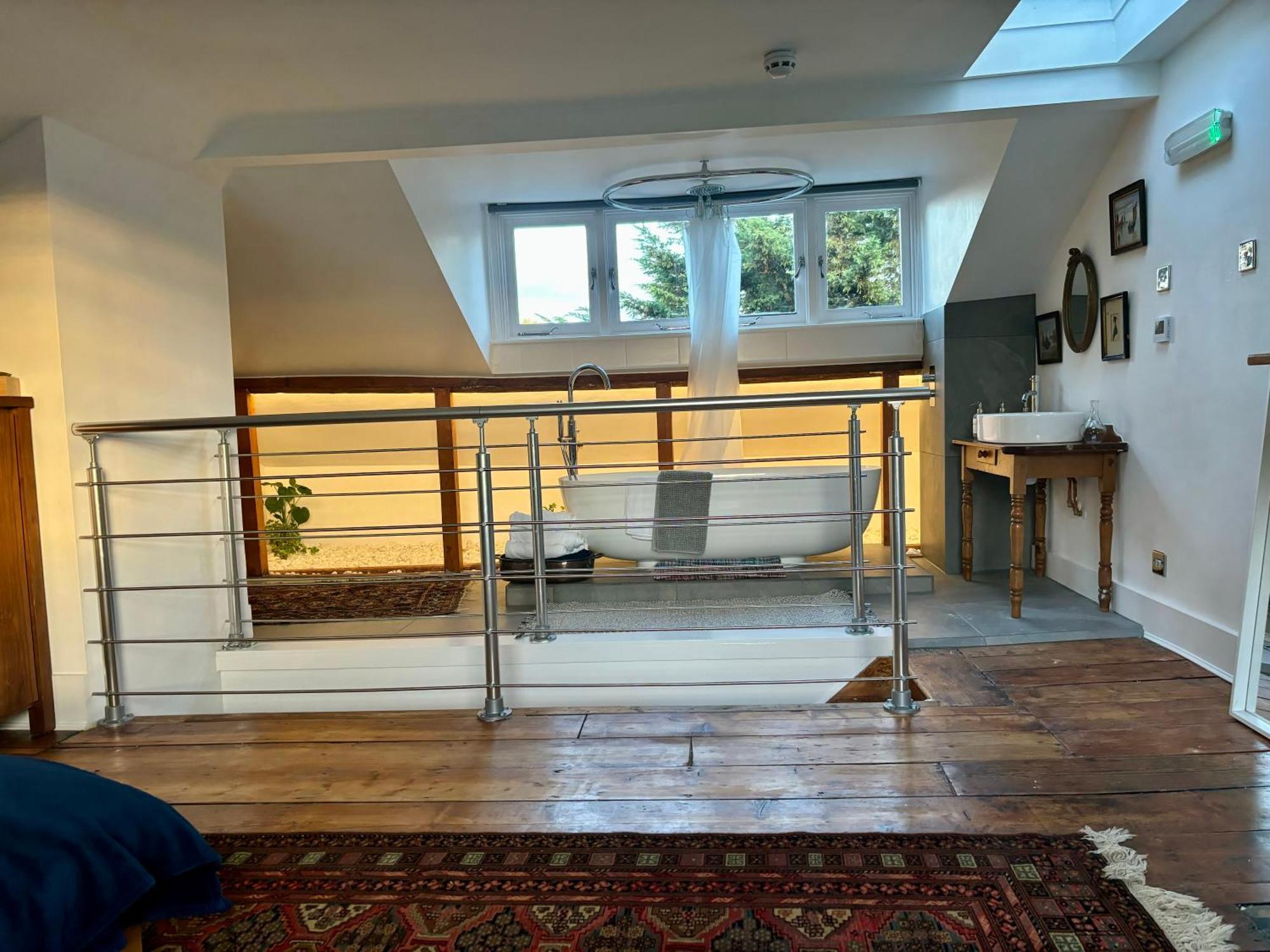 Central Victorian House Guest house London