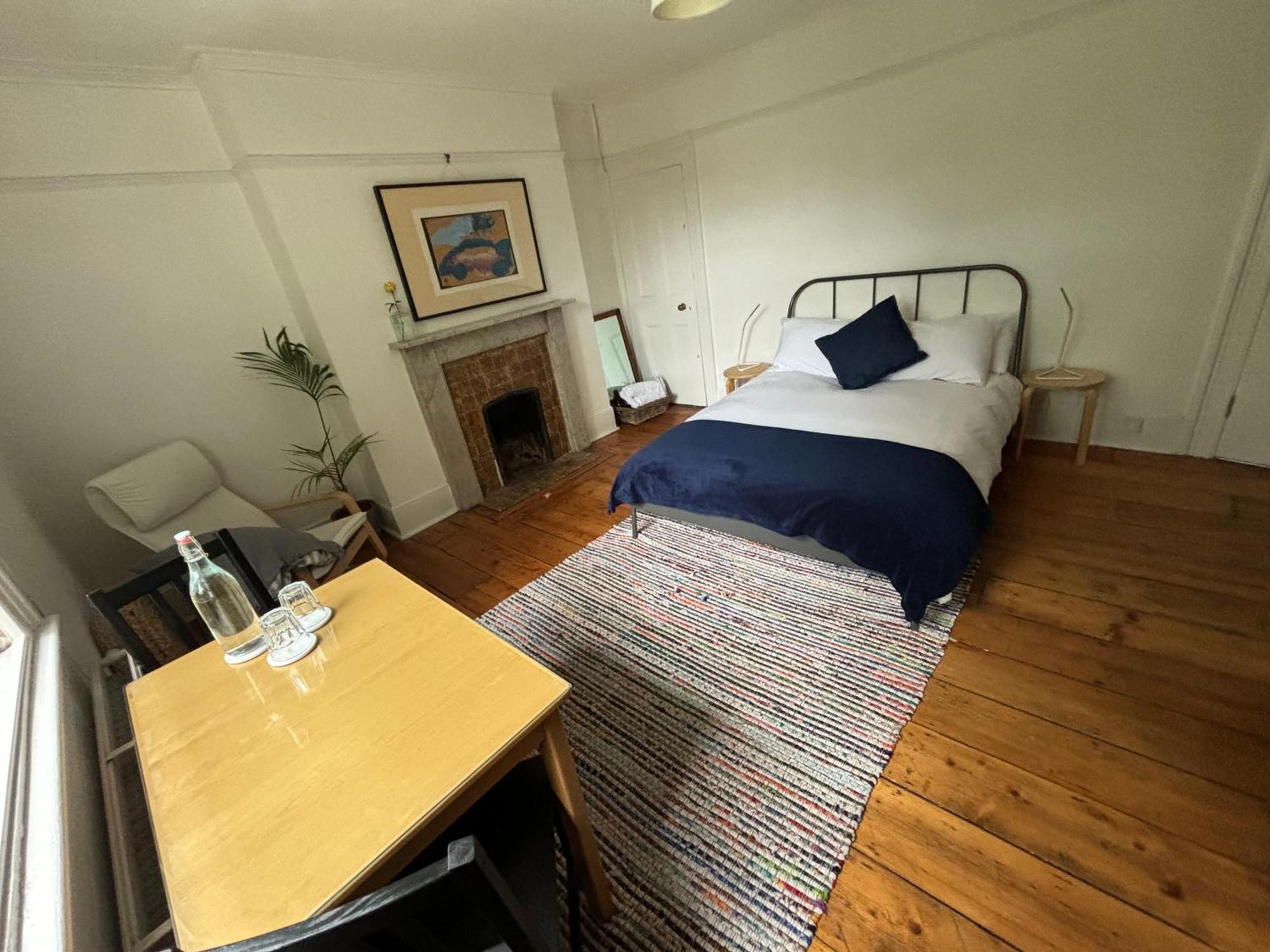 Central Victorian House Guest house
