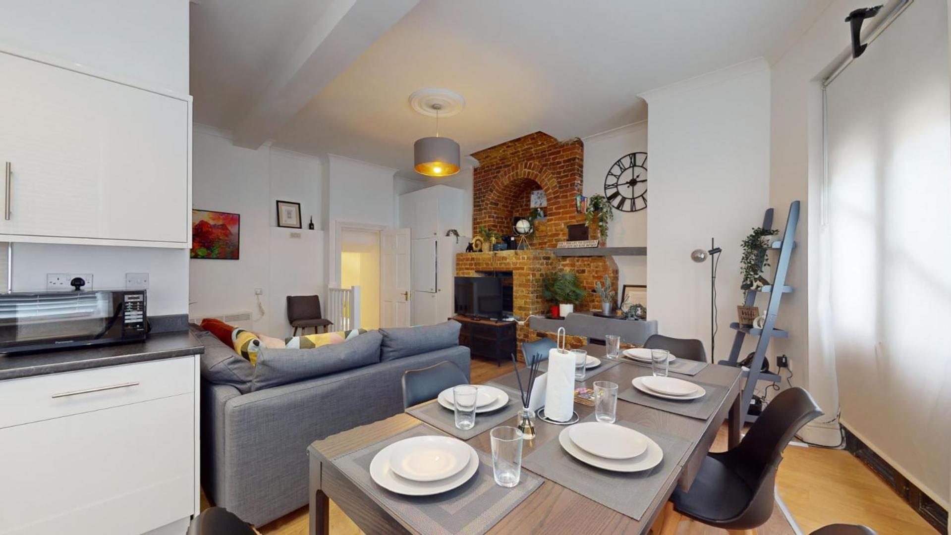 Apartment Unique & Cosy Retreat London