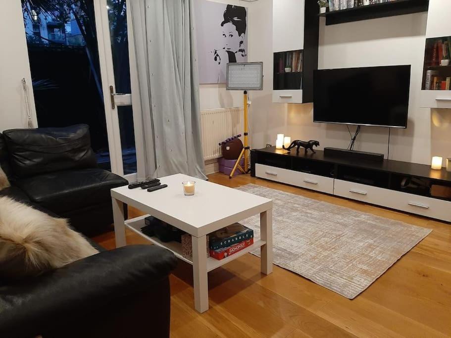 Appartement Amazing Location Near St Paul's - Sleeps 4 *
