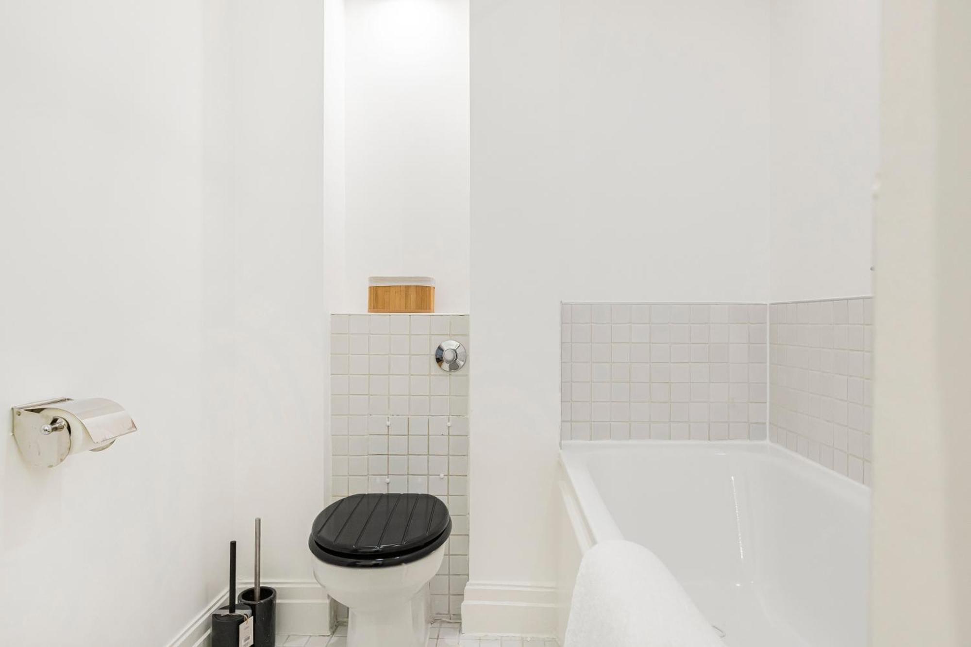 Athera - Hoxton Square 2 Bed, 2 Bath Entire Private London