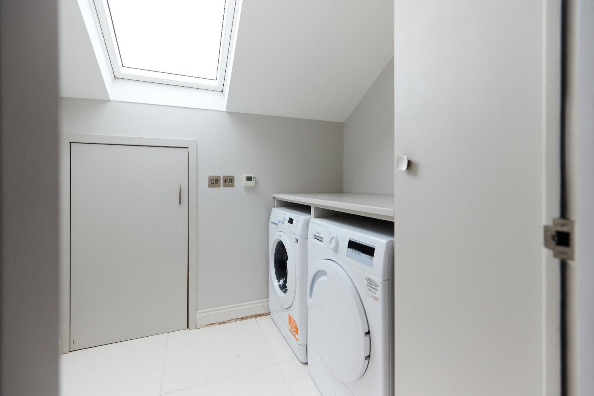 The Latimer Wonder - Stunning 5bdr House With Garden Appartement *