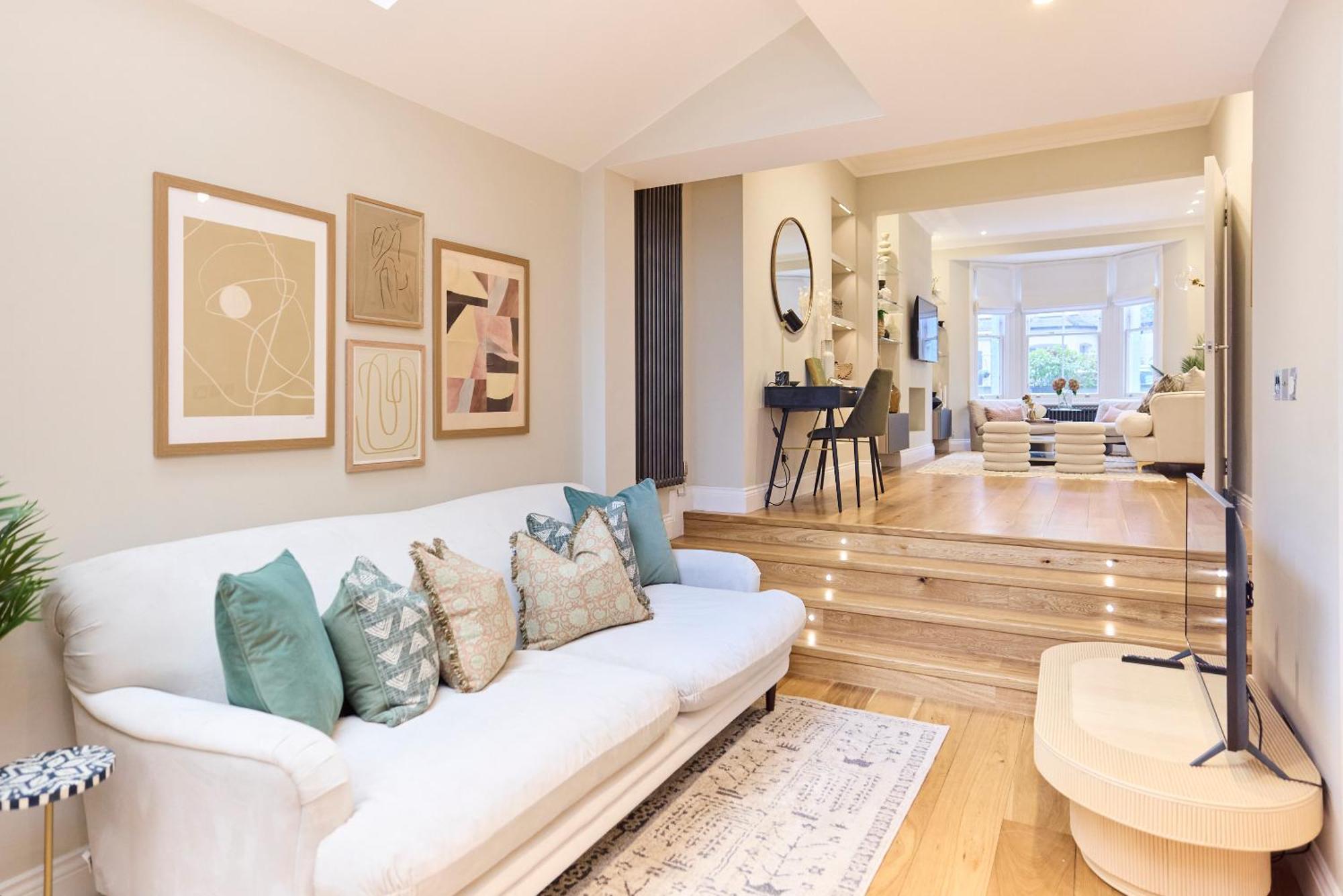 Appartement The Latimer Wonder - Stunning 5bdr House With Garden Londen