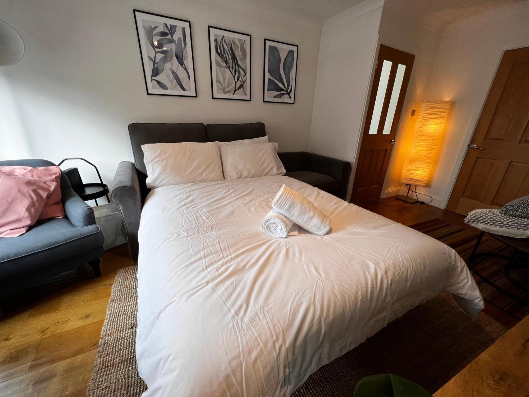 Cosy Kings Cross Apartment, London, Just 8 Mins Walk To Kings Cross St Pancras Station Appartement *