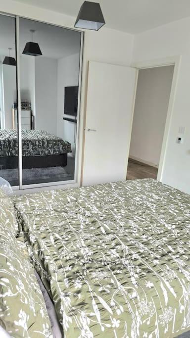 Appartement 1 Bed By Wembley Stadium *