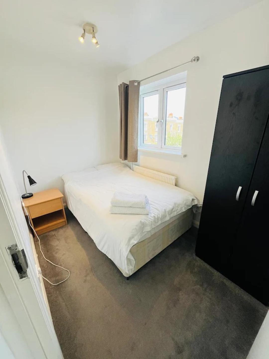 Spacious 3 Bed Flat In Greenwich Appartamento Londra