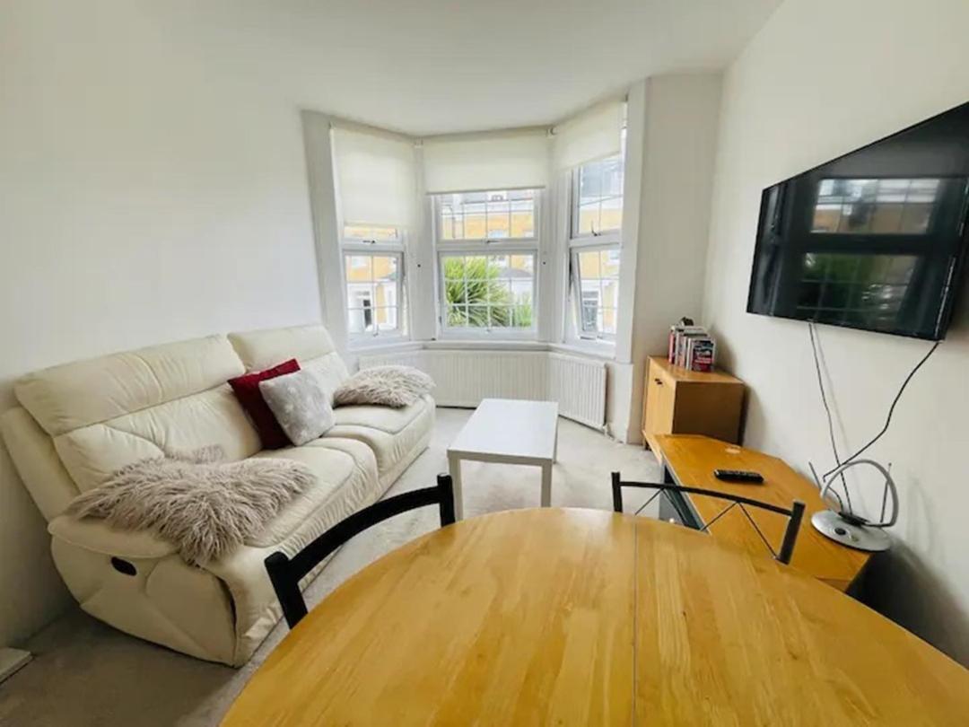 Appartamento Spacious 3 Bed Flat In Greenwich Londra