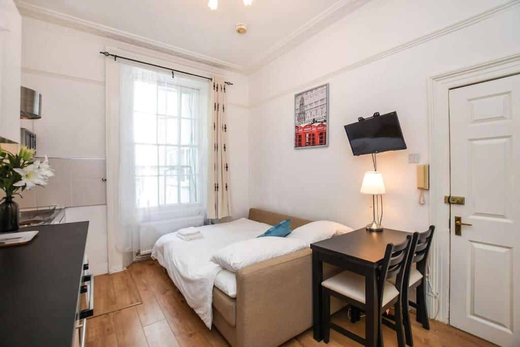 Comfy Flat - Camden-kings Cross-zone 1 Lägenhet