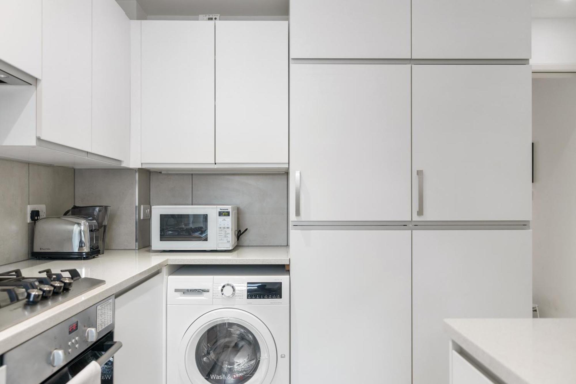 4 Bed 2 Bath - Modern Flat Right On Columbia Road! Feriehus *