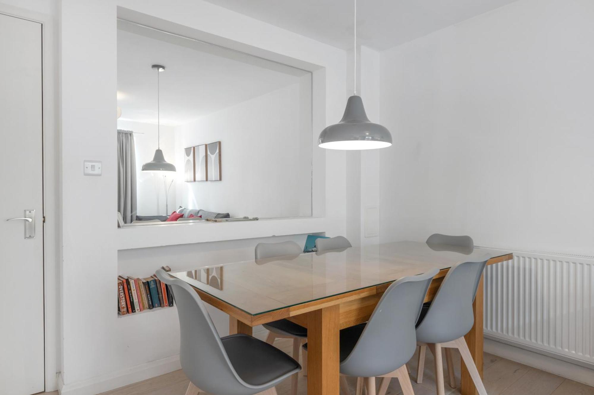 Feriehus 4 Bed 2 Bath - Modern Flat Right On Columbia Road!