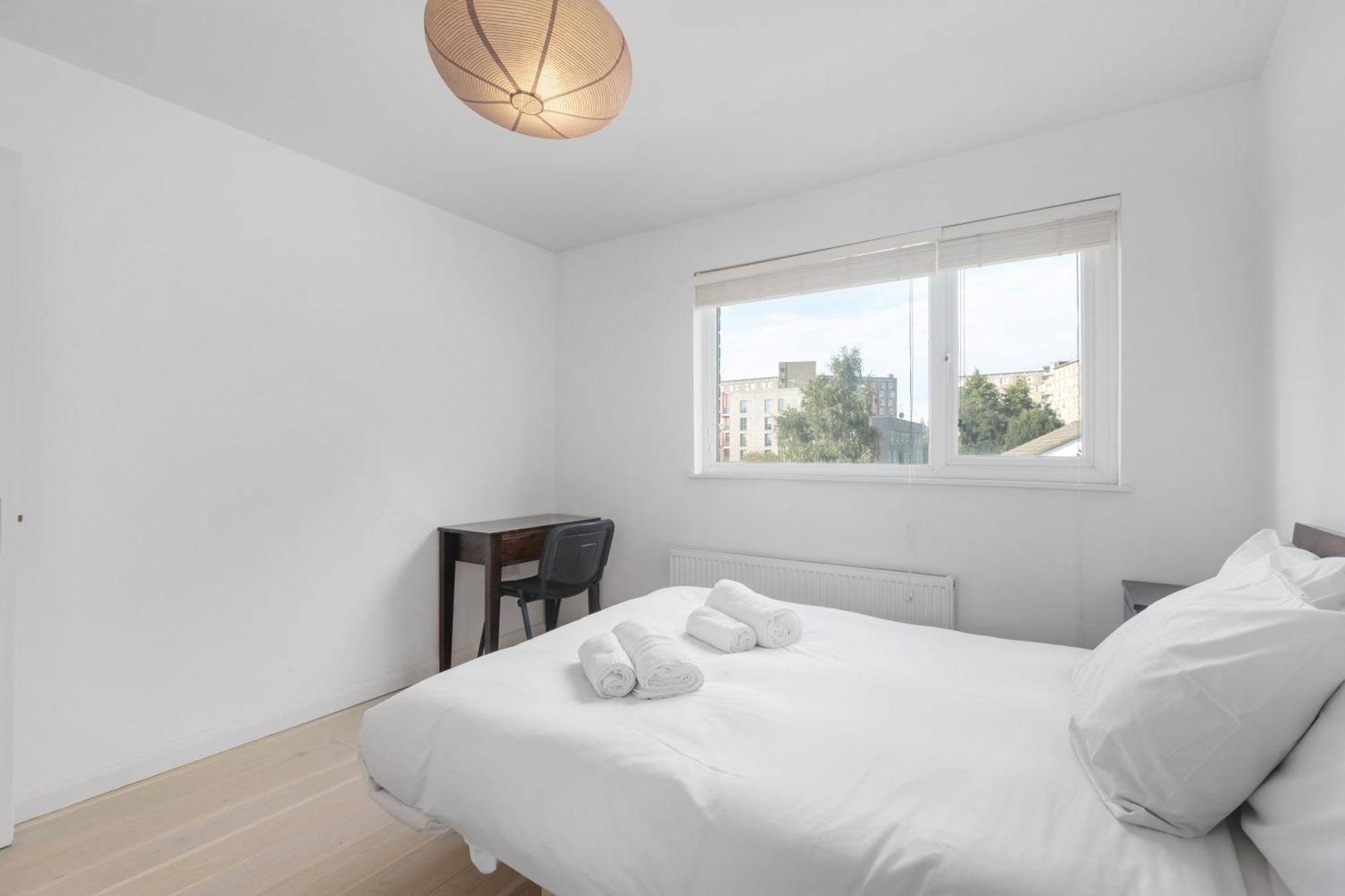 4 Bed 2 Bath - Modern Flat Right On Columbia Road! Feriehus