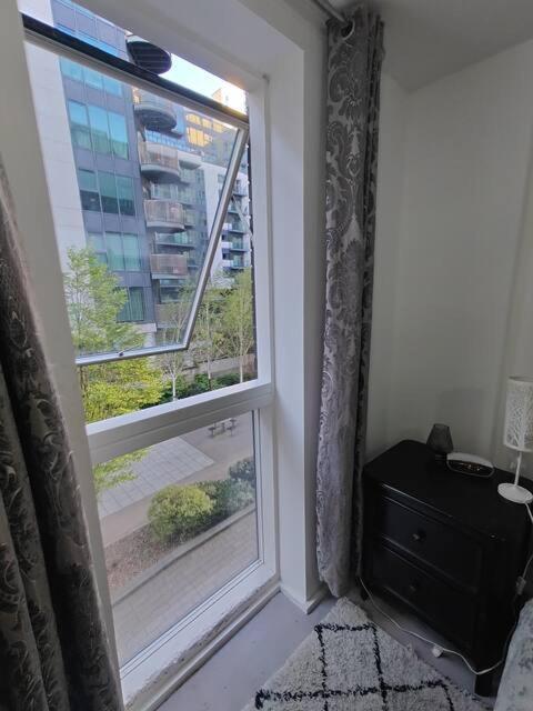 Canary Wharf Homestay