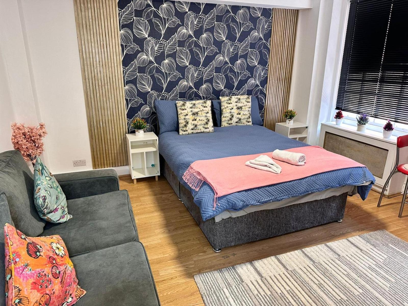 Family Studio In Central Lejlighed