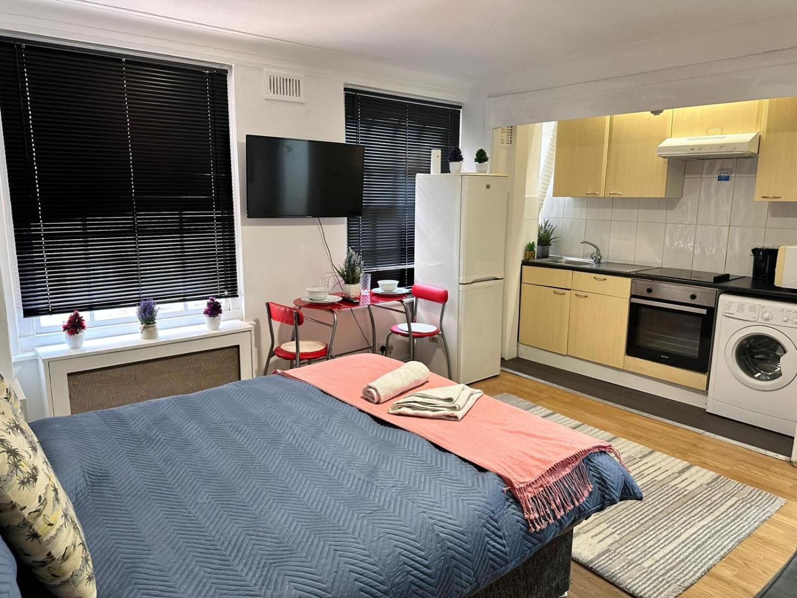 Family Studio In Central Lejlighed *