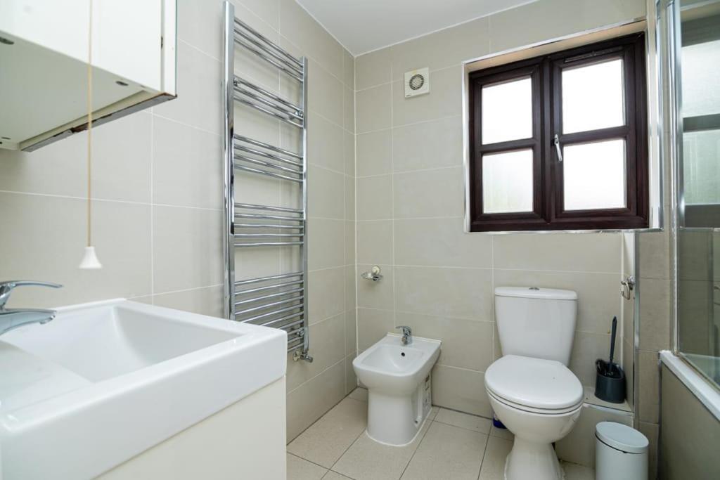 Comfortable New Refurbished Bedroom *